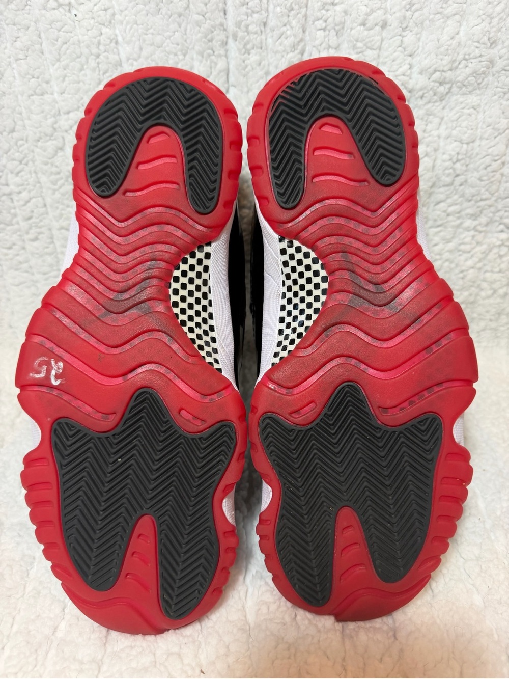 Air Jordan 11 Retro “Bred” (Black/Varsity Red-White), Men’s Size 13 - Picture 5 of 9